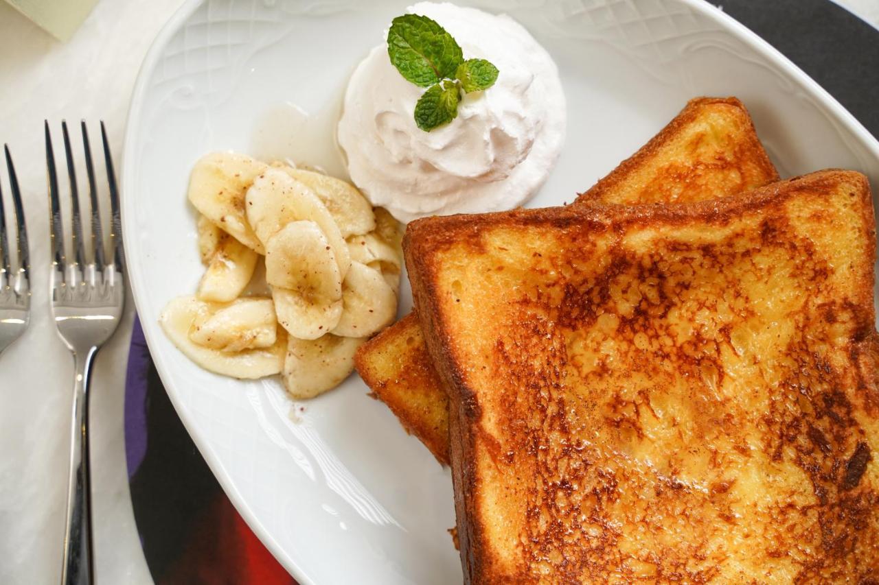 Ambiance Boutique Art Hotel Лахор Экстерьер фото French toast with bananas
