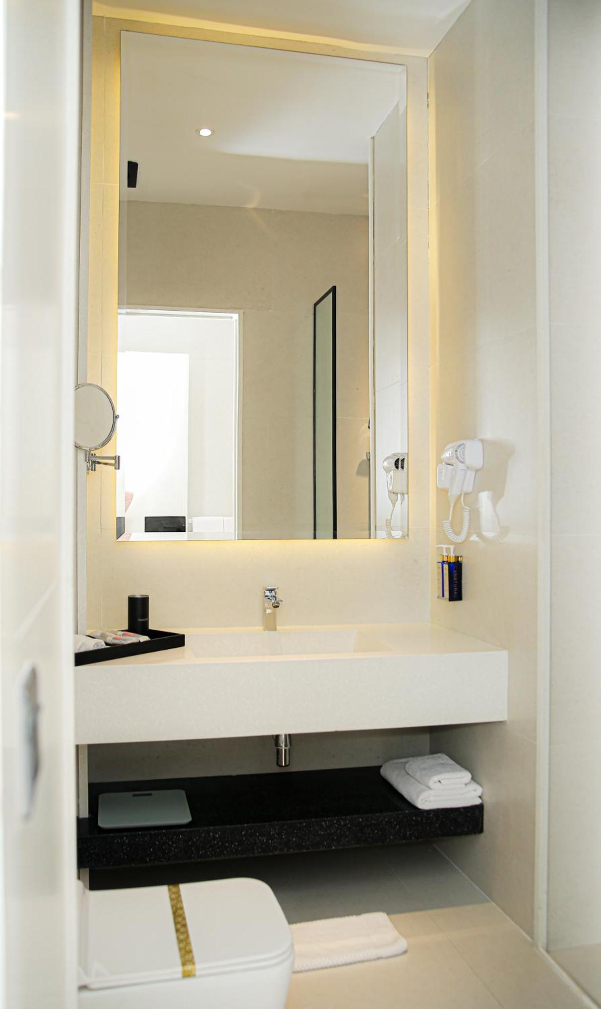Ambiance Boutique Art Hotel Лахор Номер фото Bathroom