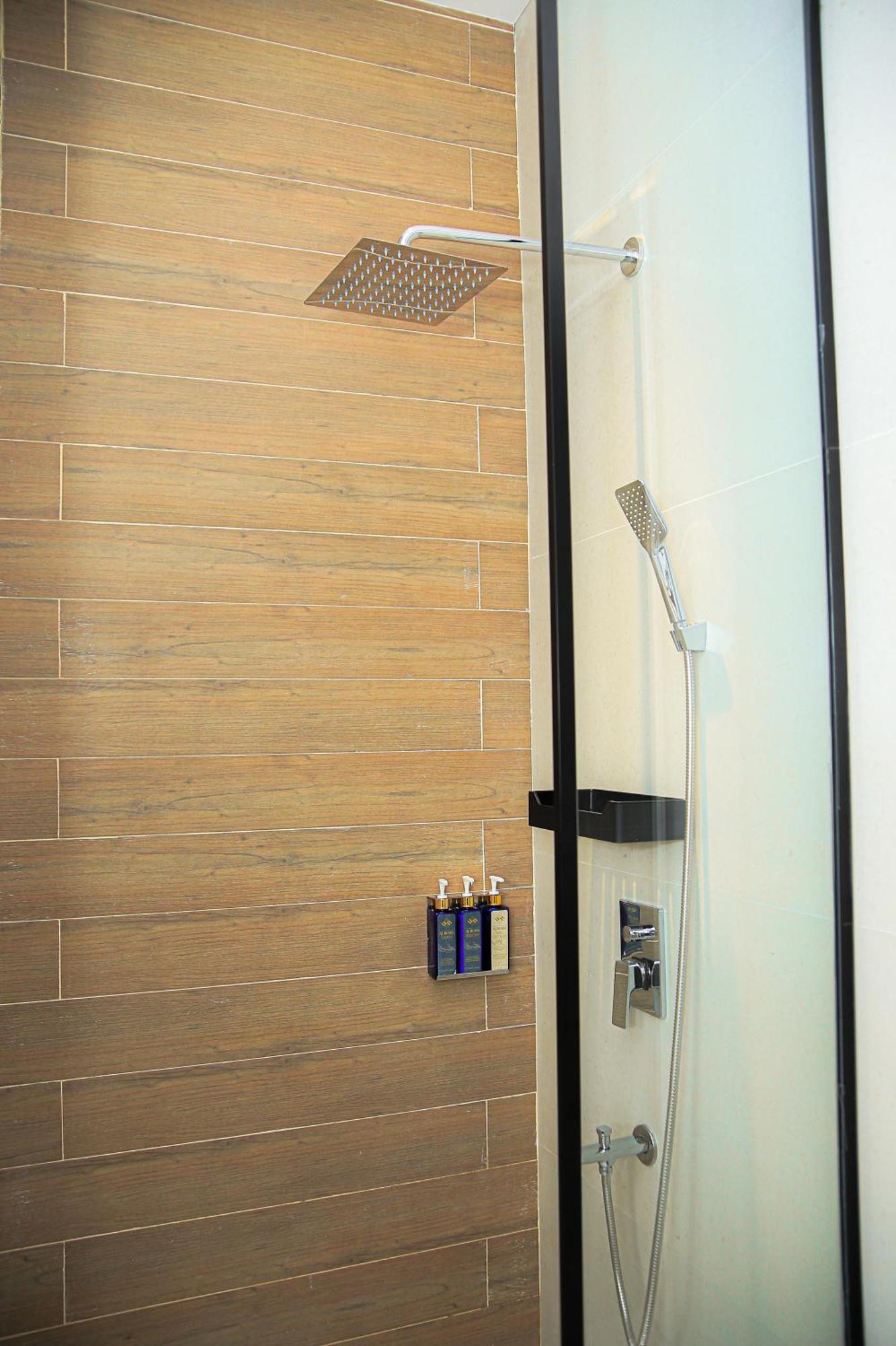 Ambiance Boutique Art Hotel Лахор Номер фото A shower